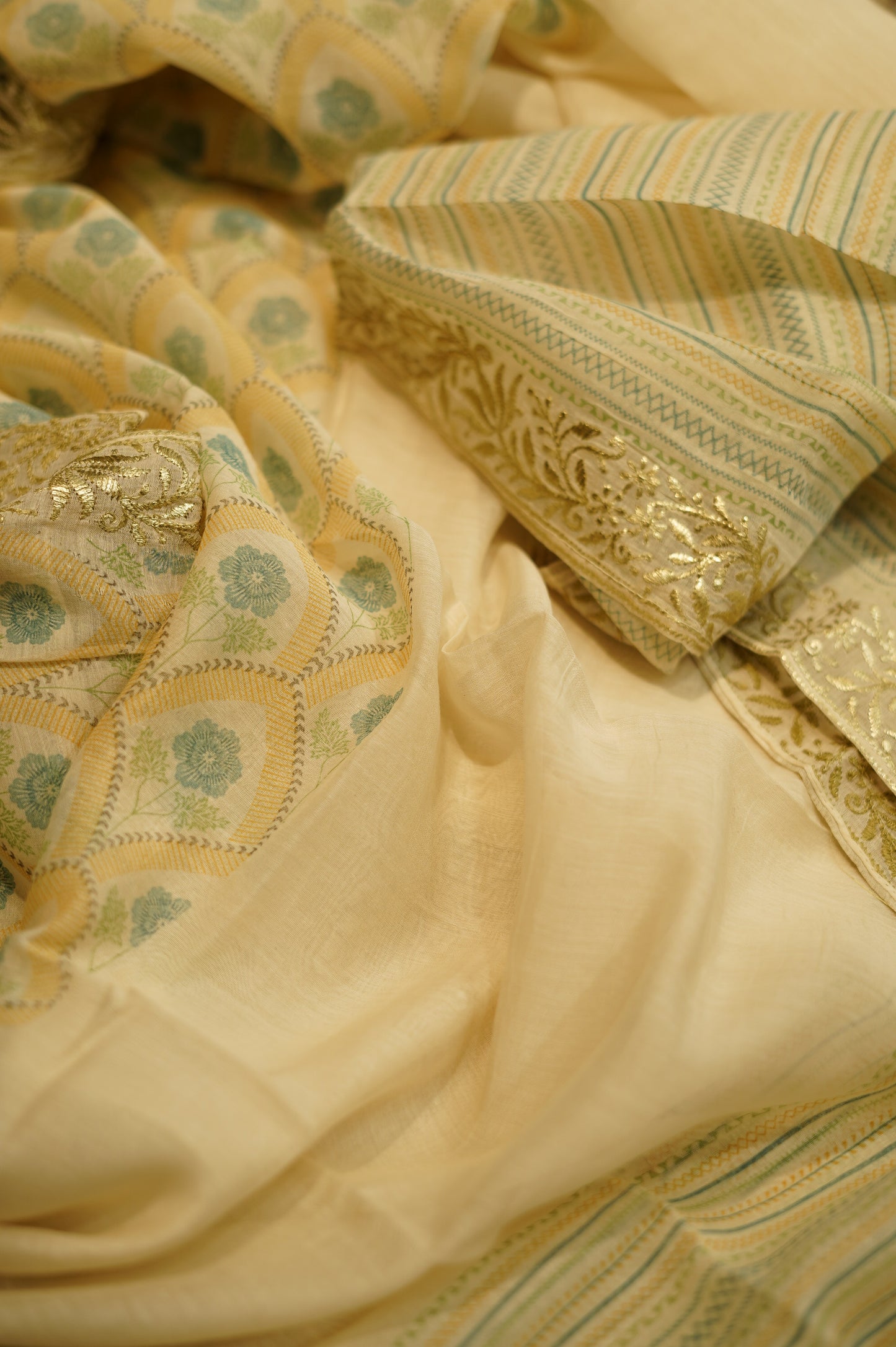 Off White Pure Mul Chanderi Block Printed Suit with Zari Embroidery