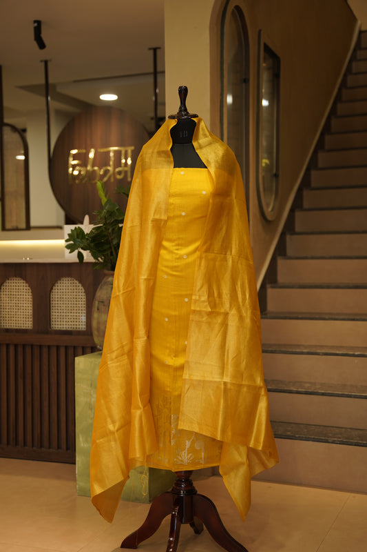 Yellow Chinia Silk Banarasi Suit with Daaman Zari