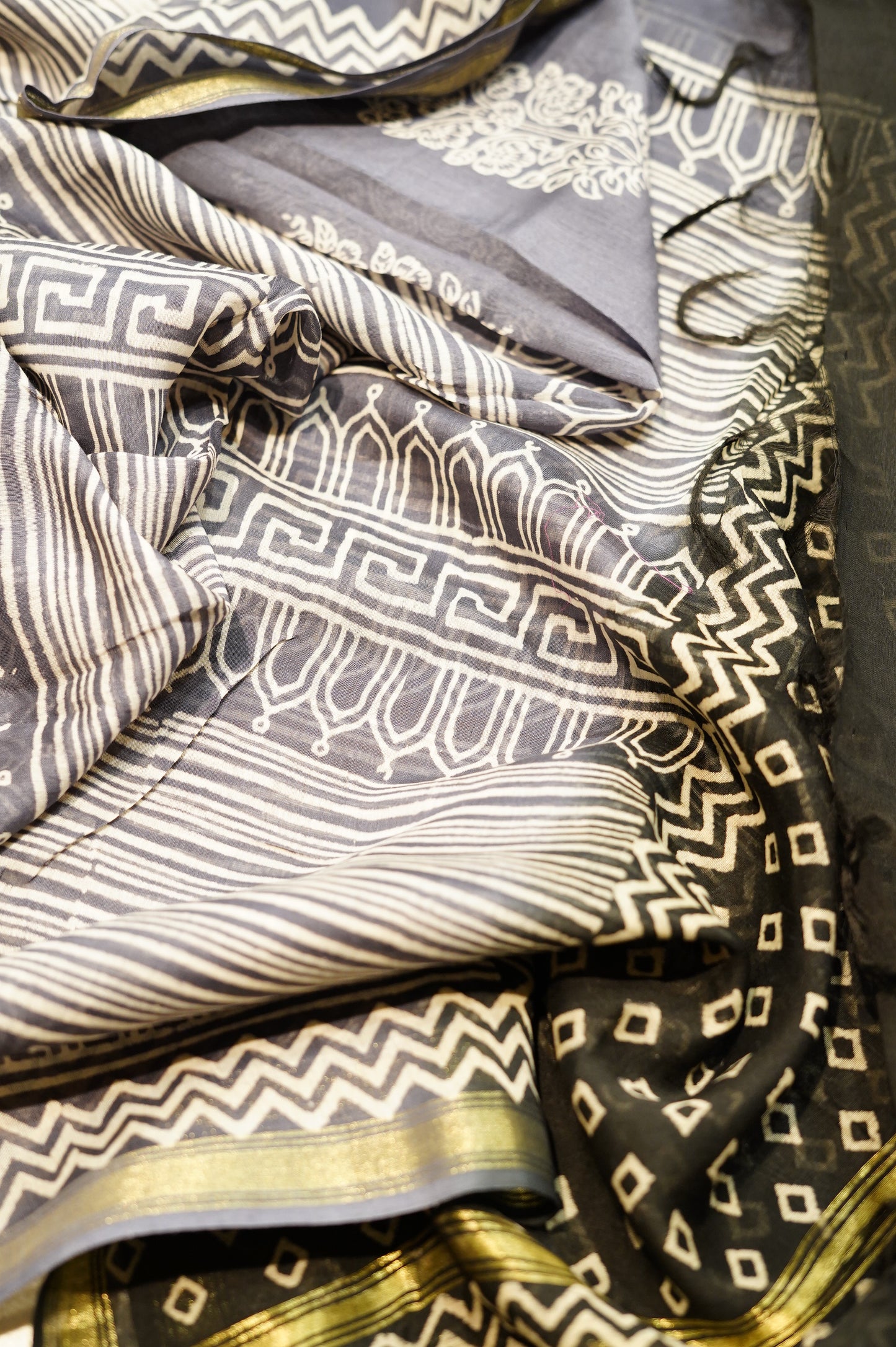 Black Maheshwari Discharge Printed Suit