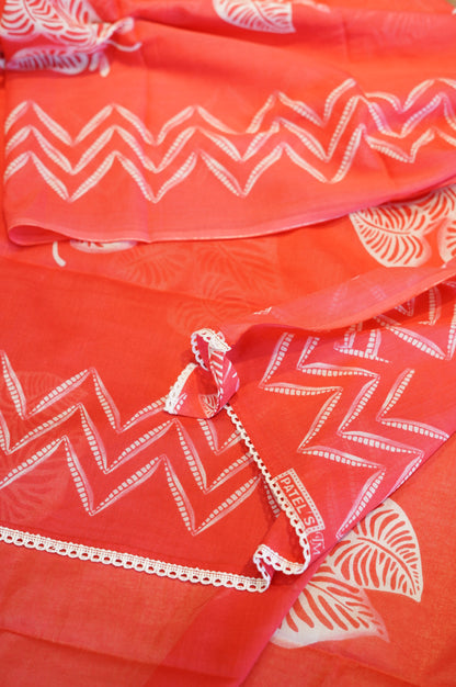 Pink Cotton Printed Suit