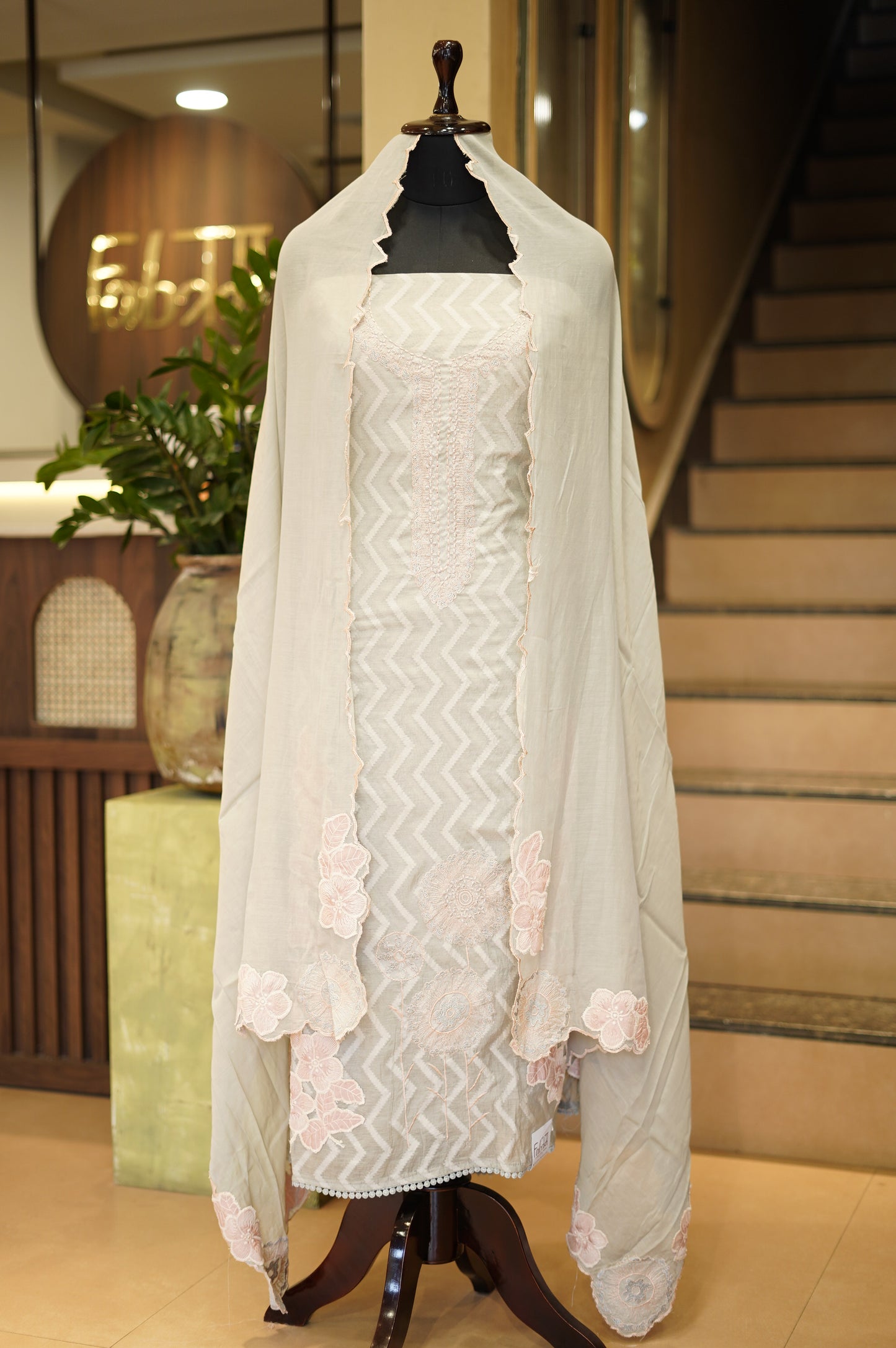 Sea Green Chanderi Jaquard Suit with Applique Work