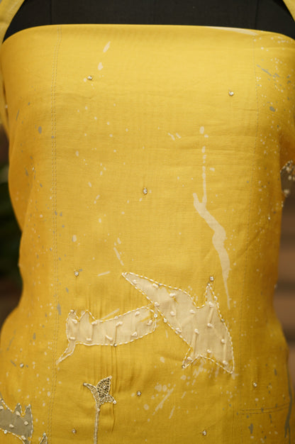 Printed Muslin Suit with Katha Work