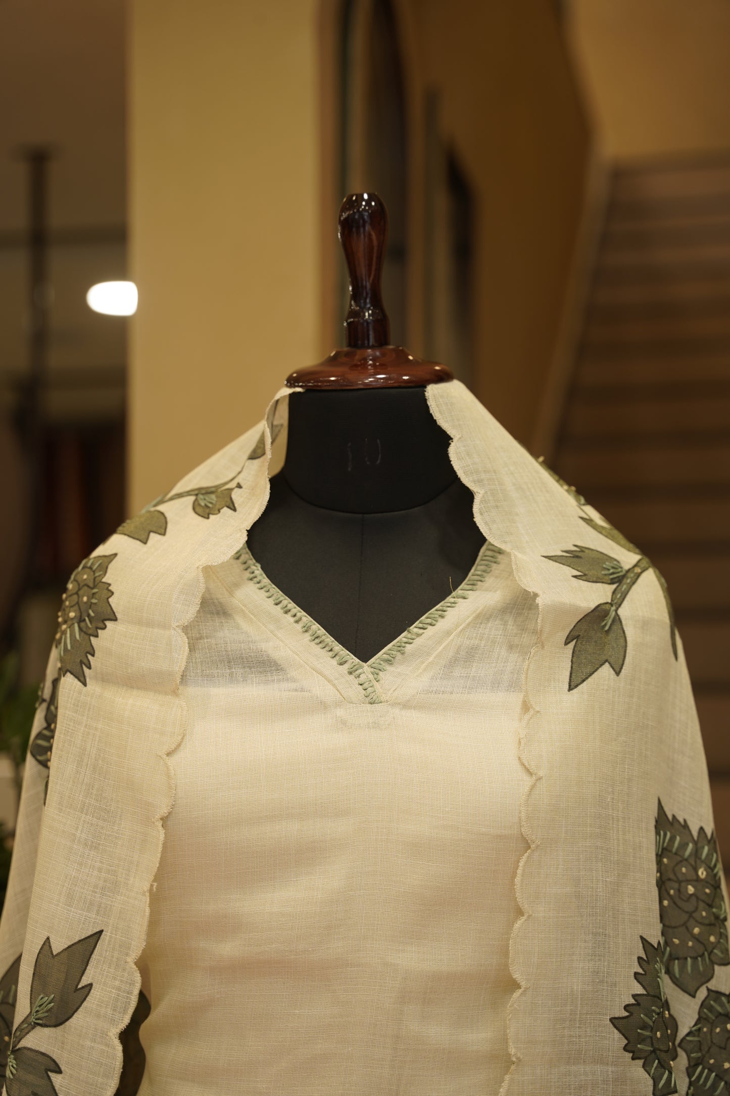 Cream Linen Tissue Printed Suit with Katha Work