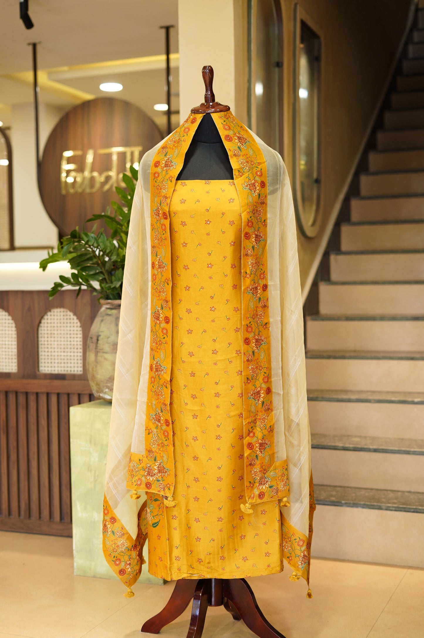 Mustard Maheshwari Silk Printed Suit