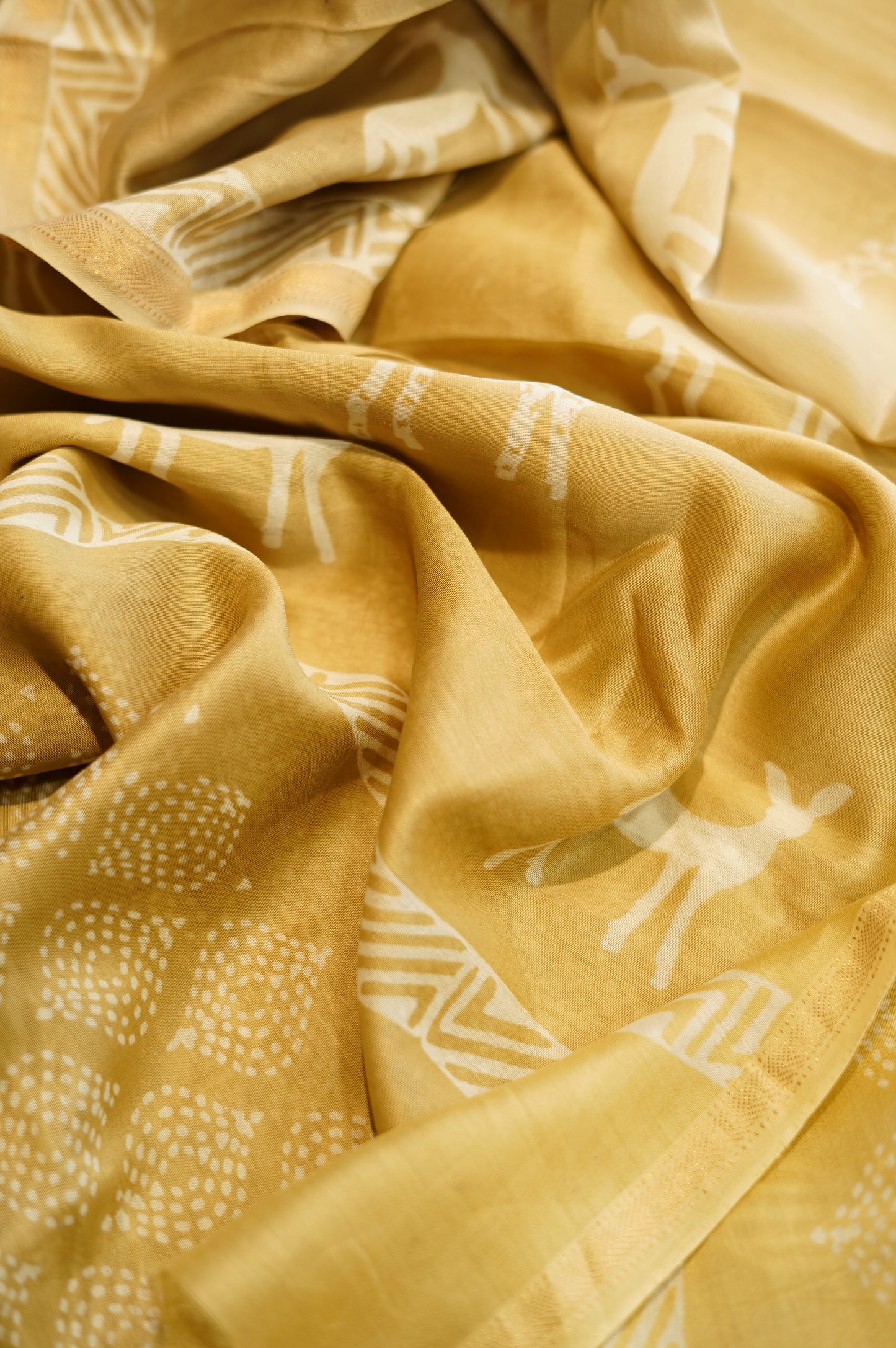 Cream Maheswari Printed Suit