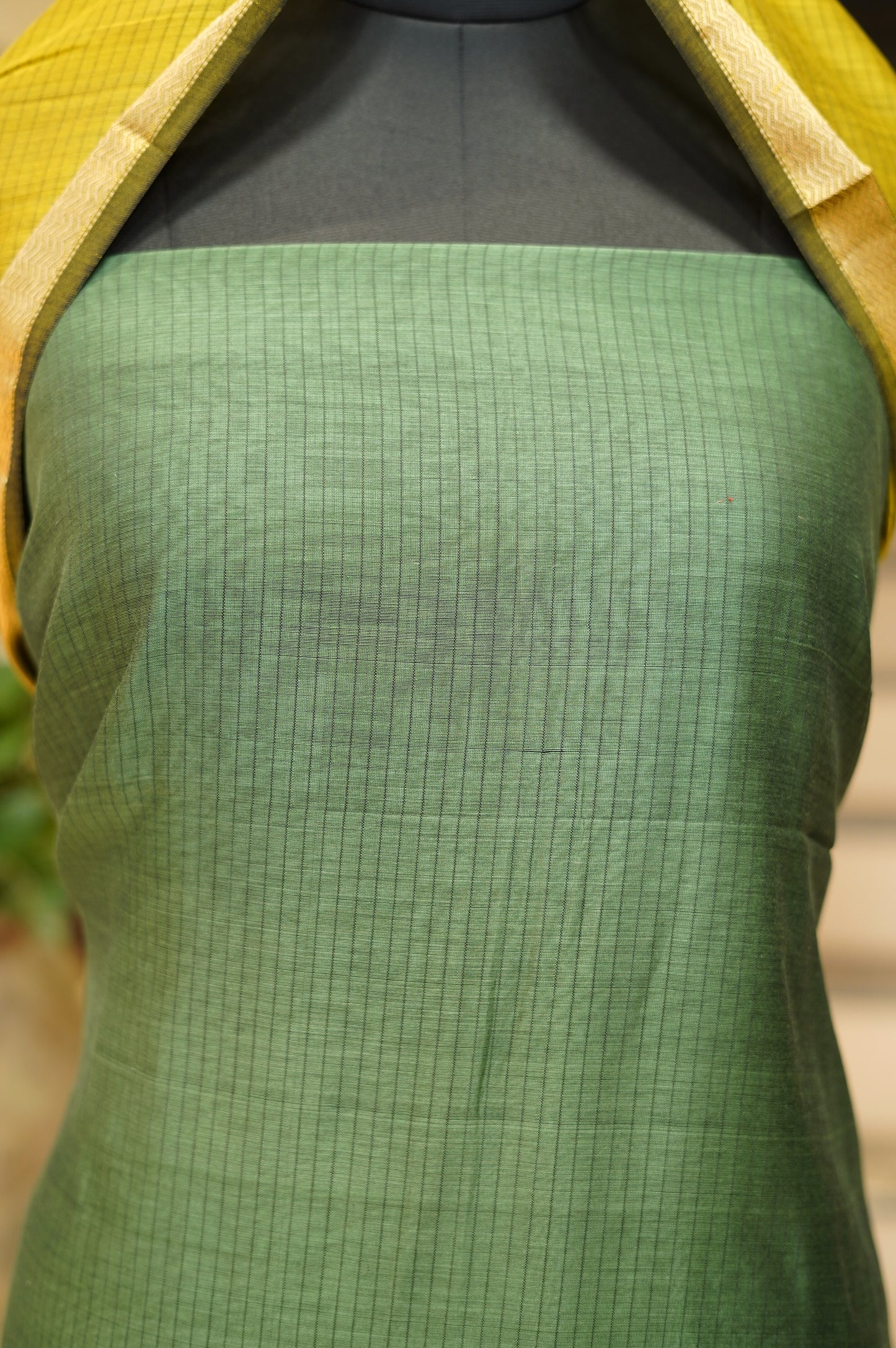 Green Self Maheswari Silk Suit