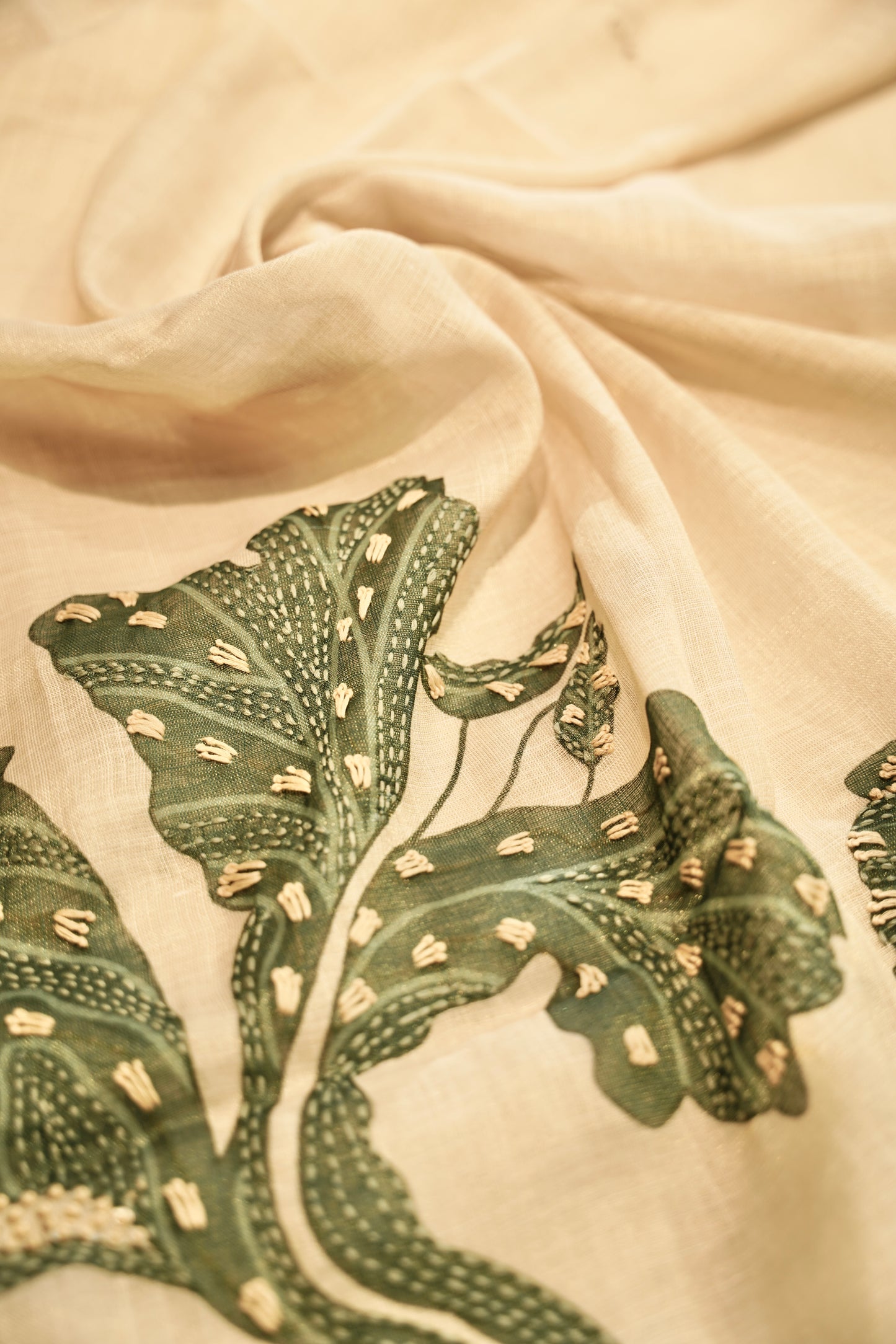 Cream Linen Tissue Printed Suit with Katha Work