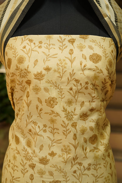 Cream Maheshwari Silk Printed Suit