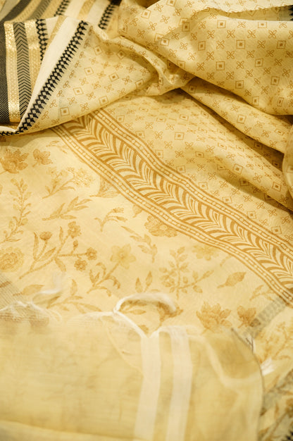 Cream Maheshwari Silk Printed Suit