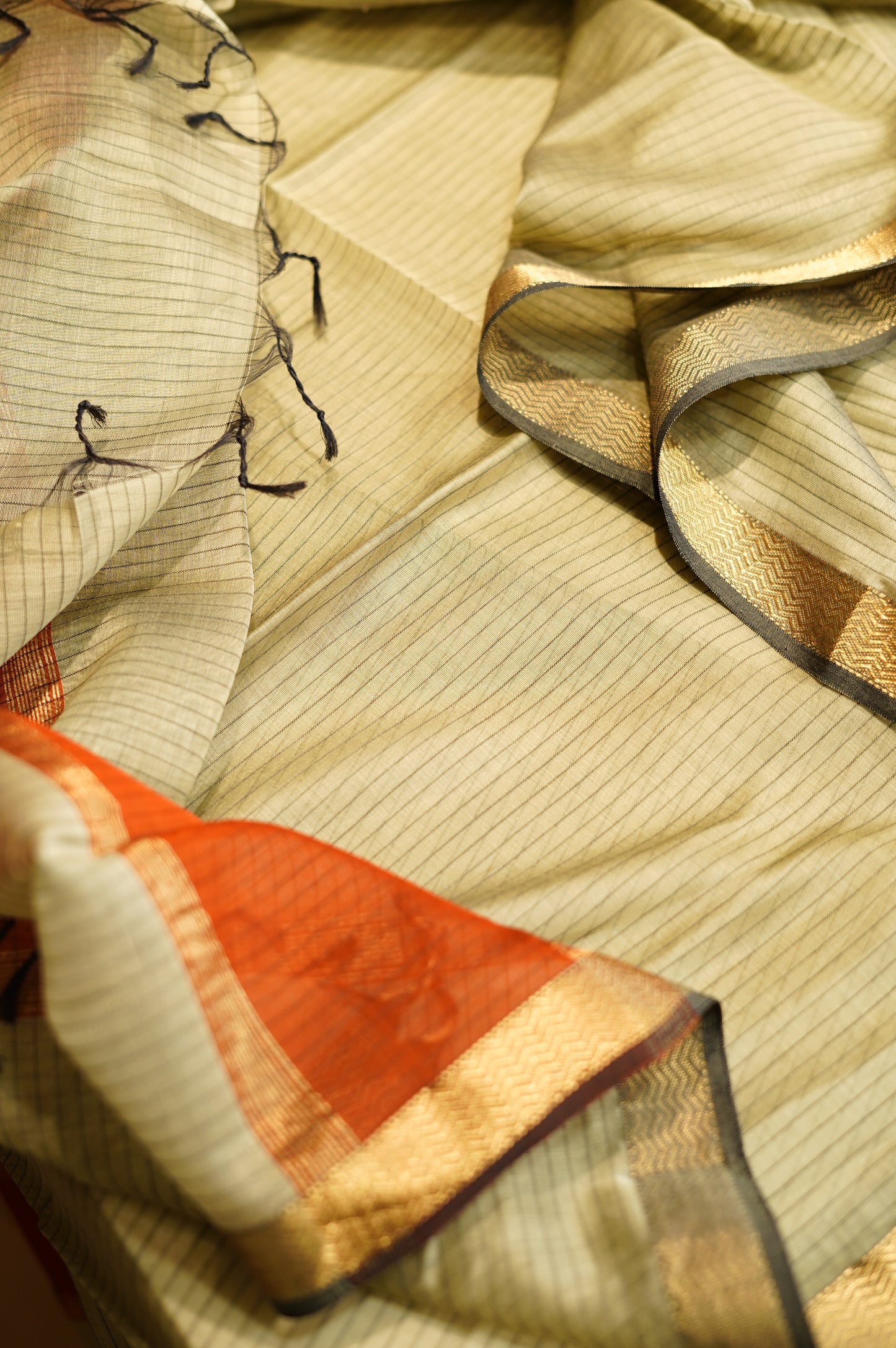 Rust Maheshwari Self Suit