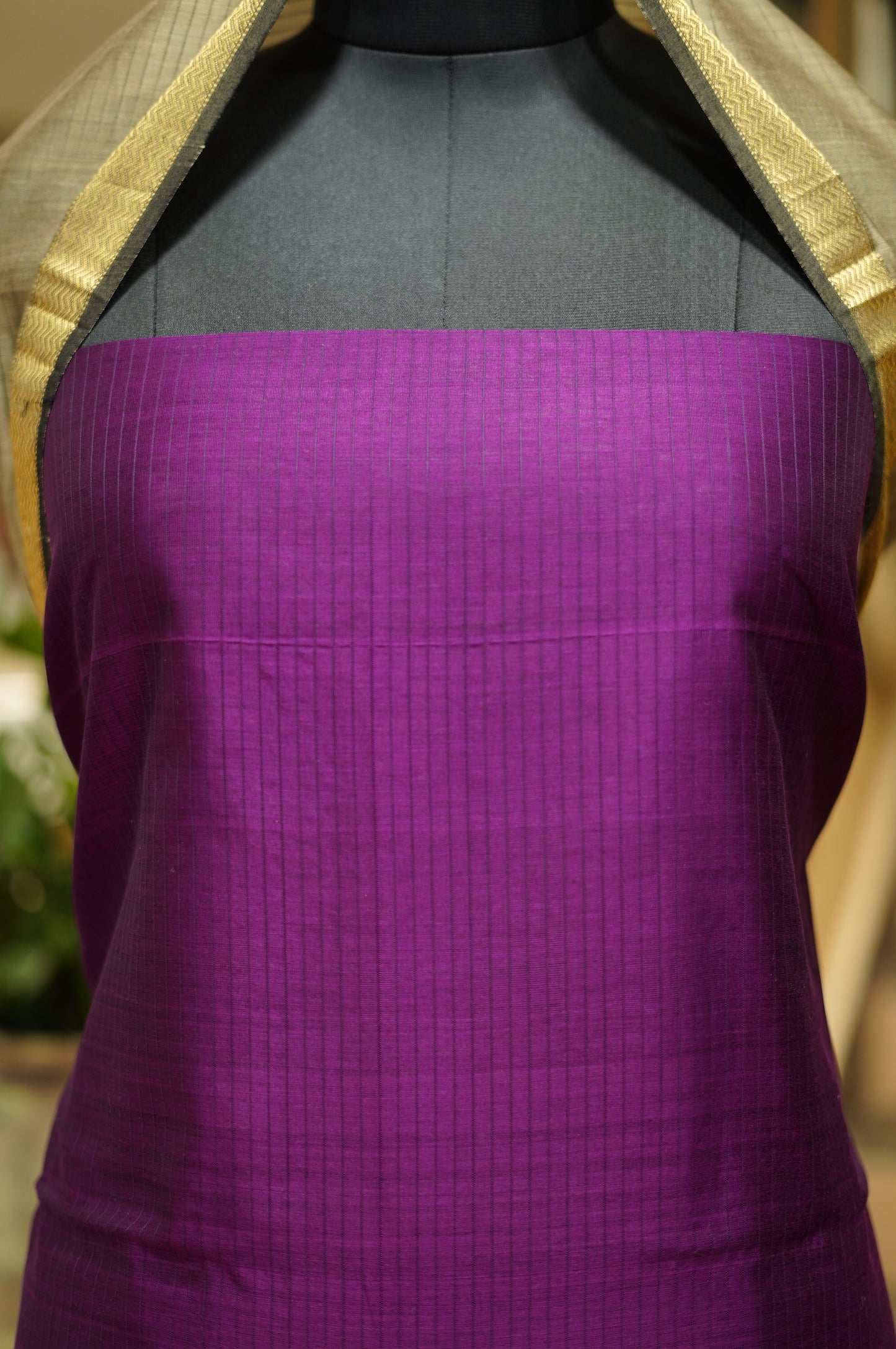 Magenta Maheshwari Self Suit