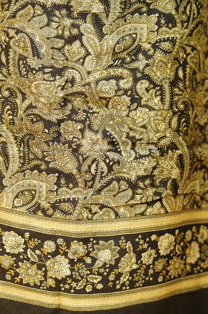 Black Maheshwari Printed Suit