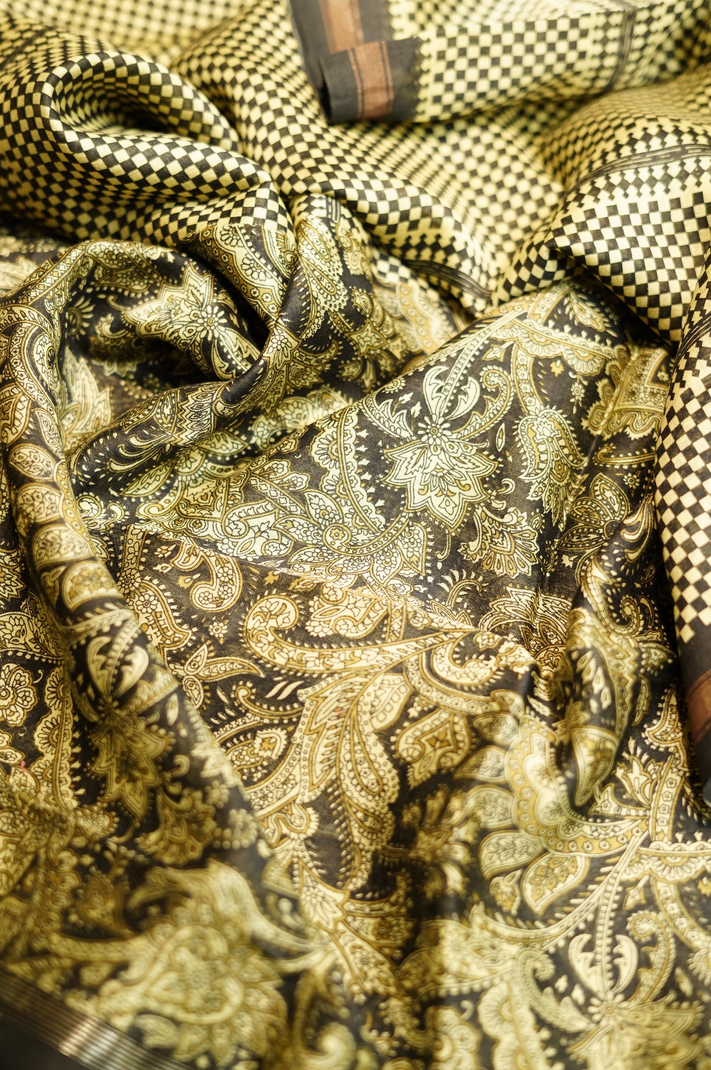 Black Maheshwari Printed Suit