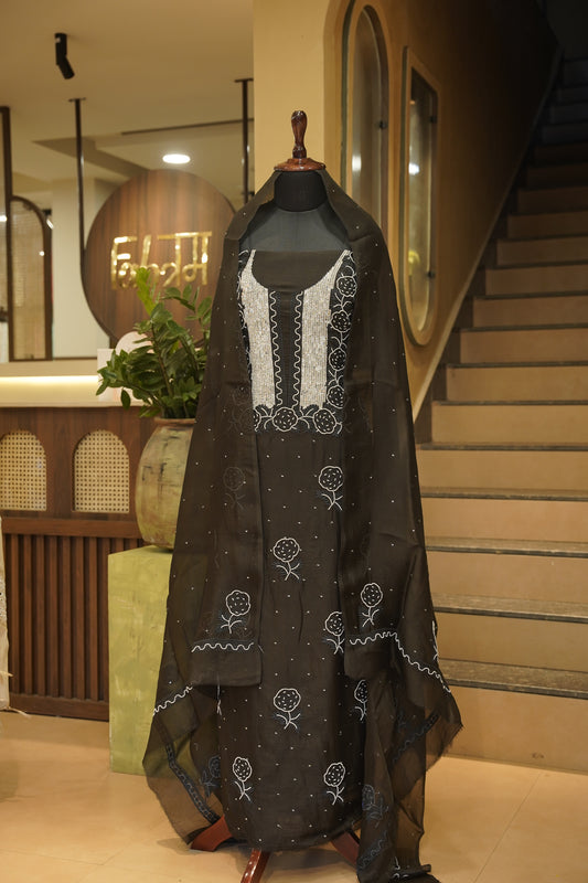 Black Organza Lakhnavi Suit with Handwork