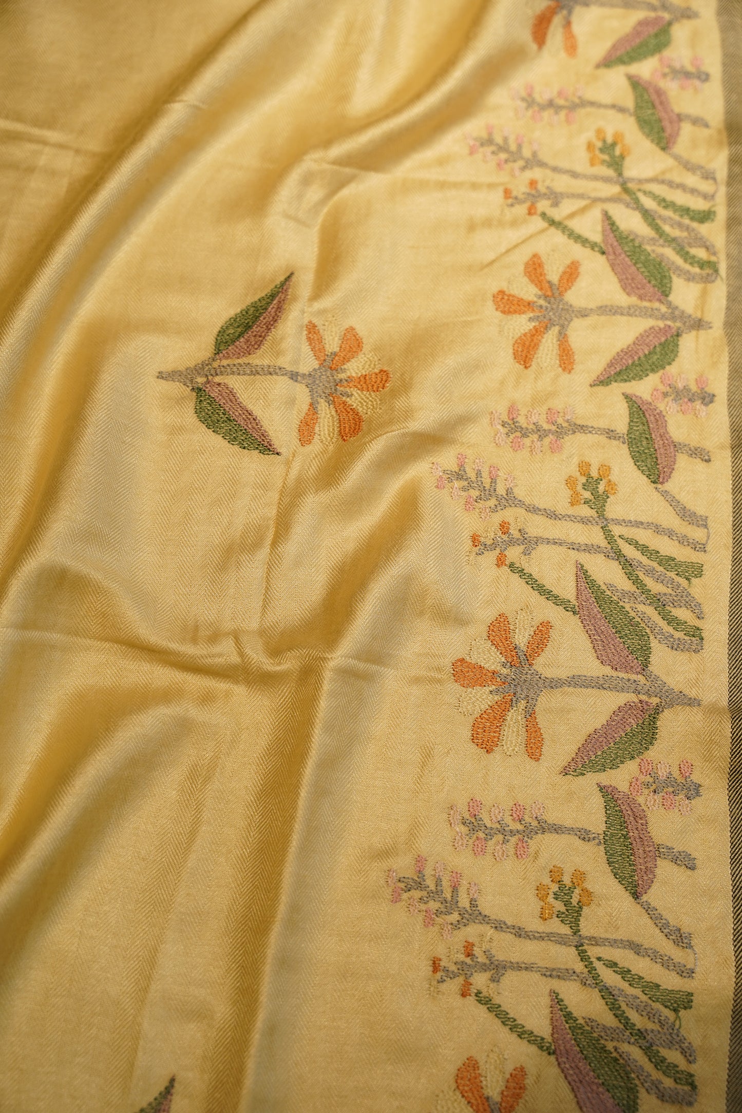 Cream Cotton Silk Suit with Embroidery