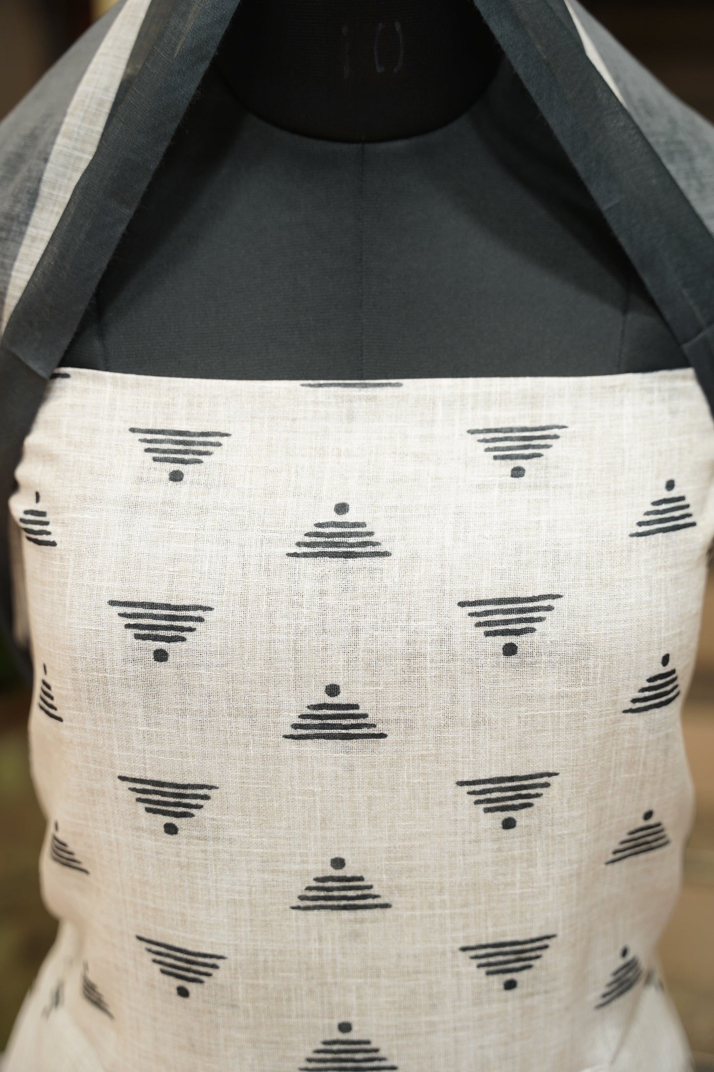 Off White Slub Linen Printed Suit
