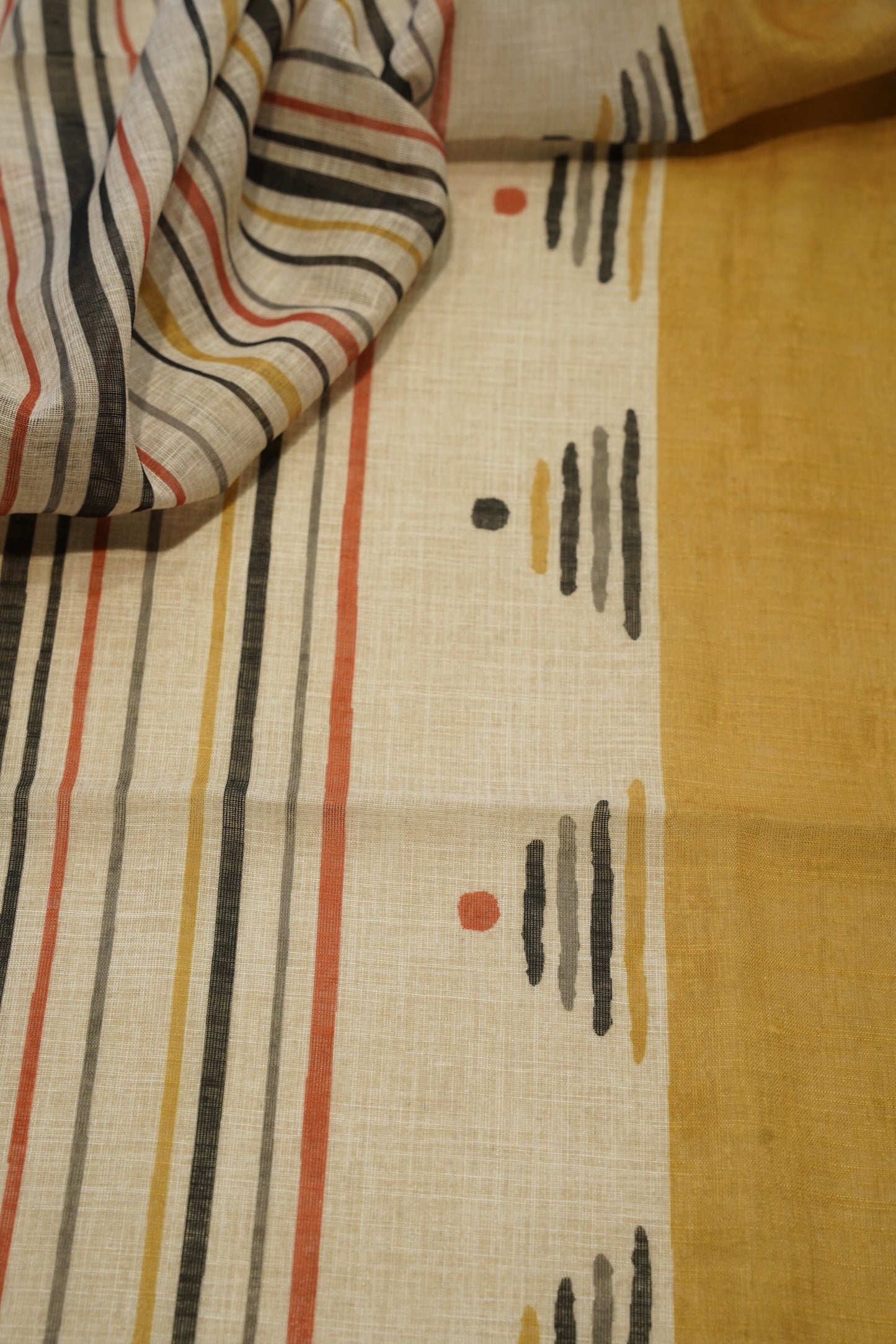 Off White Slub Linen Printed Suit