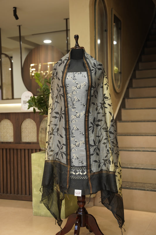 Grey Printed Pure Maheshwari Suit
