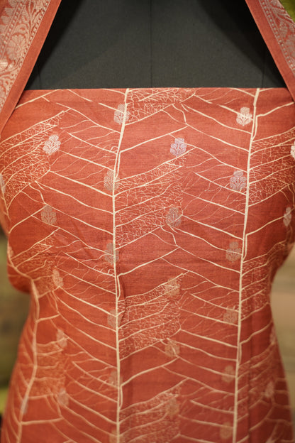Red Printed Maheshwari Suit with Banarasi Booti