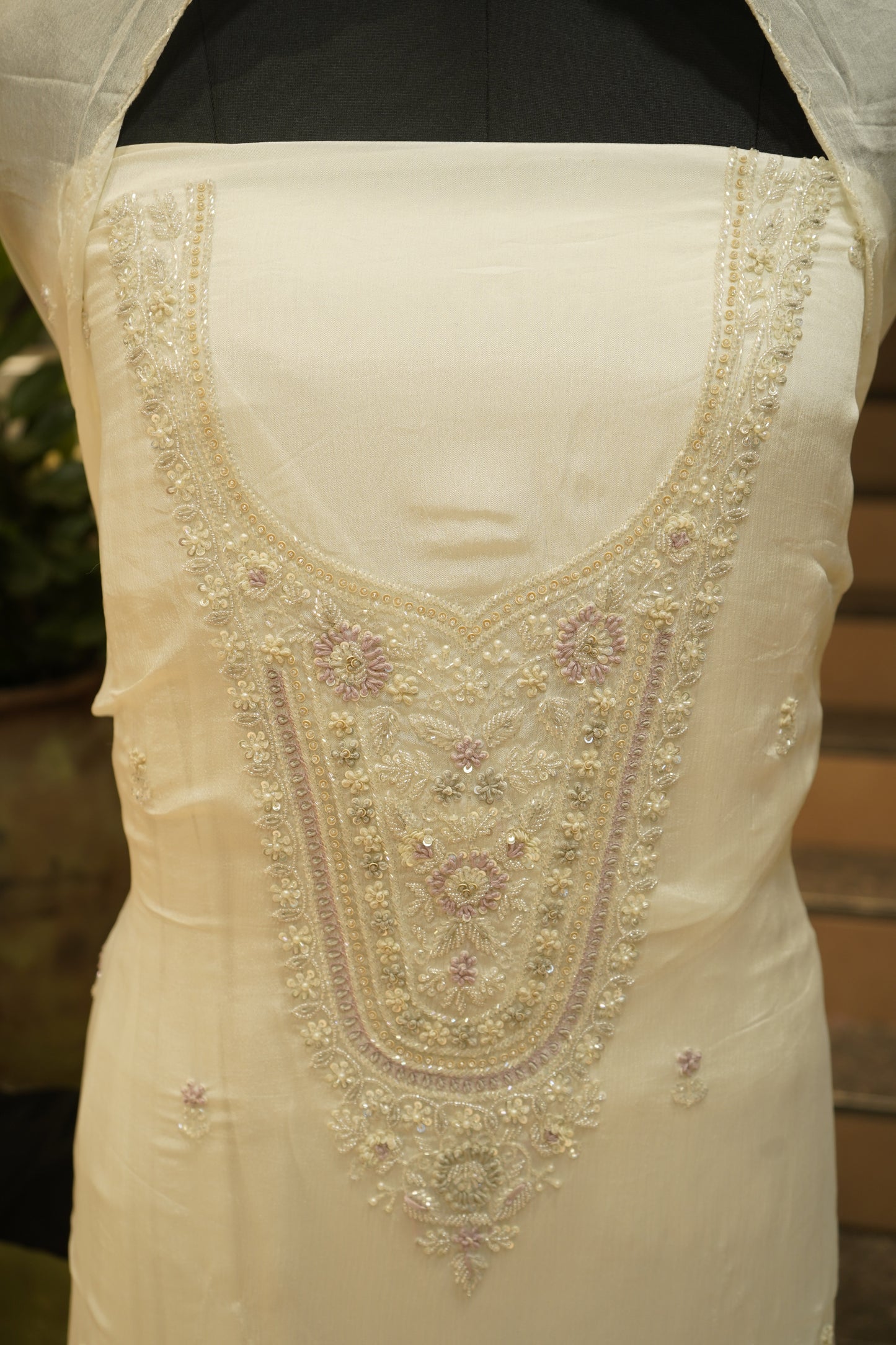 White Chinon Suit with Handwork